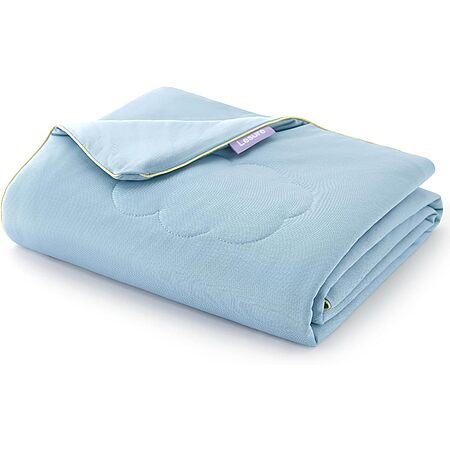 Prime Members: 40" x 50" Lesure ApexCloud Cooling Blanket for Dogs & Cats $12 + Free S&H