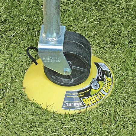 Camco 44632 Heavy Duty Wheel Dock with Rope Handle