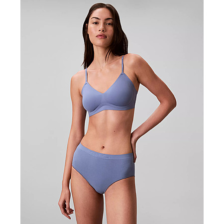 Calvin Klein Women's Invisibles Gel Wire Lightly Lined Bralette (Blue Tulip) $13.15 + Free Pickup