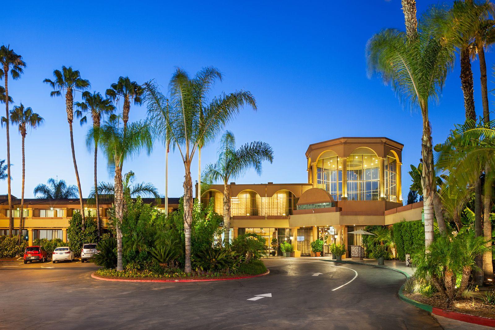 Handlery Hotel San Diego - $99 Nightly Package for Travel July 1-4, 2020 Weekend Getaway Only