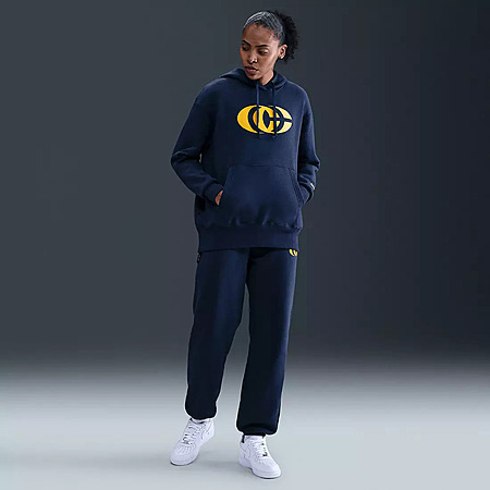 Nike Caitlin Clark Basketball Fleece Hoodie (Midnight Navy) $19.48 + Free Shipping on