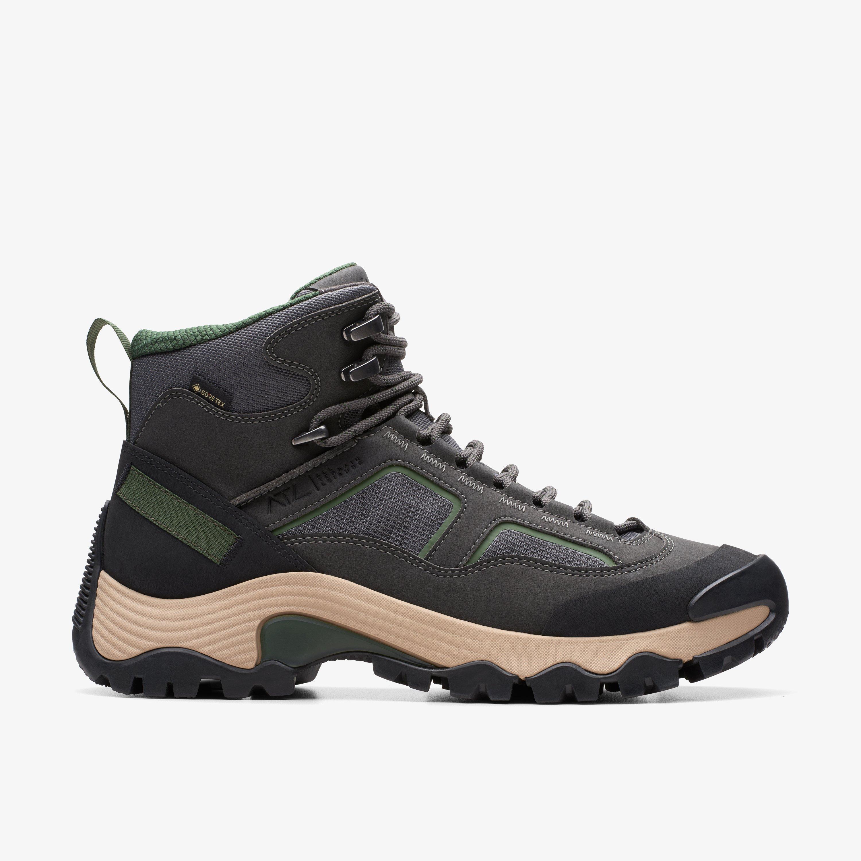 Clarks free shipping 2025