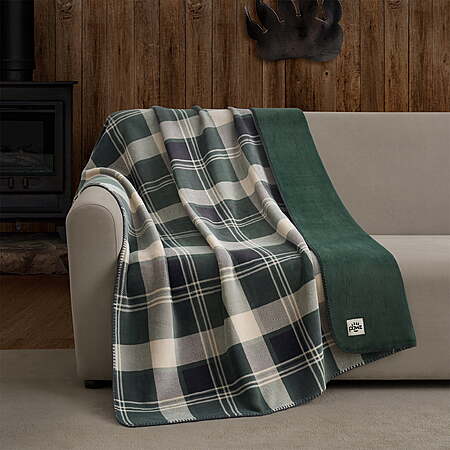 50"x72" Pawz Plush Oversized Throw Blanket (Green Plaid/Red Plaid) $5.62 + Free S&H w/ Walmart+ or $35+