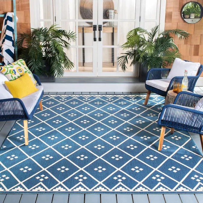 Safavieh 5' x 8' Courtyard Collection Indoor/Outdoor Area Rug $49 at Lowe's + Free Shipping
