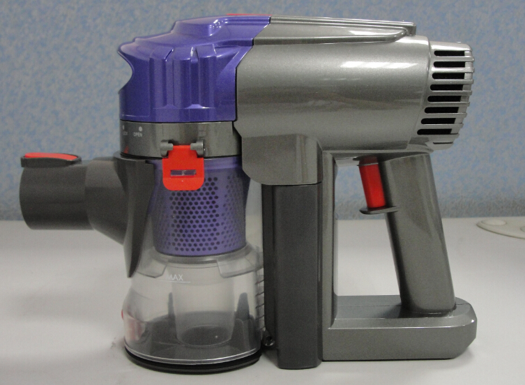 Aldi B&amp;M Easy Home Cordless Cyclonic Stick Vacuum $49.99 Clearance YMMV