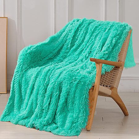Tuddrom Decorative Extra Soft Faux Fur Blanket (various colors, Twin or Queen) from $10 