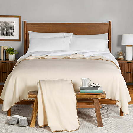 2-Pk Mainstays Super Soft Fleece Blankets (Full/Queen or King) $9.95 