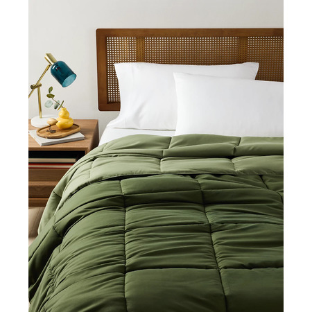 Massive Savings on Comforters at Macy's!