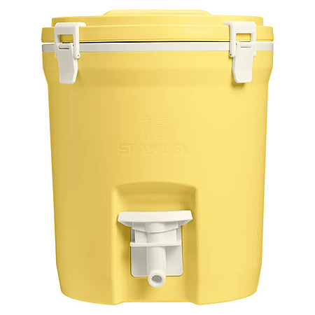 Stanley Adventure Fast Flow Water Jug 2G $26.4 - 2026-09-01