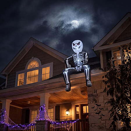 Joyfy 8.5 FT Halloween Inflatable Rooftop Skeleton with Built-in LED ...