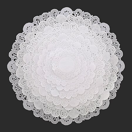 AmerCareRoyal 6“ Disposable Paper Lace Doilies, White, Case of 10,000