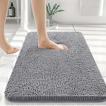 30" x 20" Buganda Chenille Bath Mat w/ Rubber Backing (Grey) - $7.99 @ Walmart