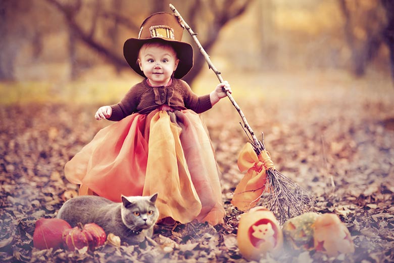 Kid in Halloween costume