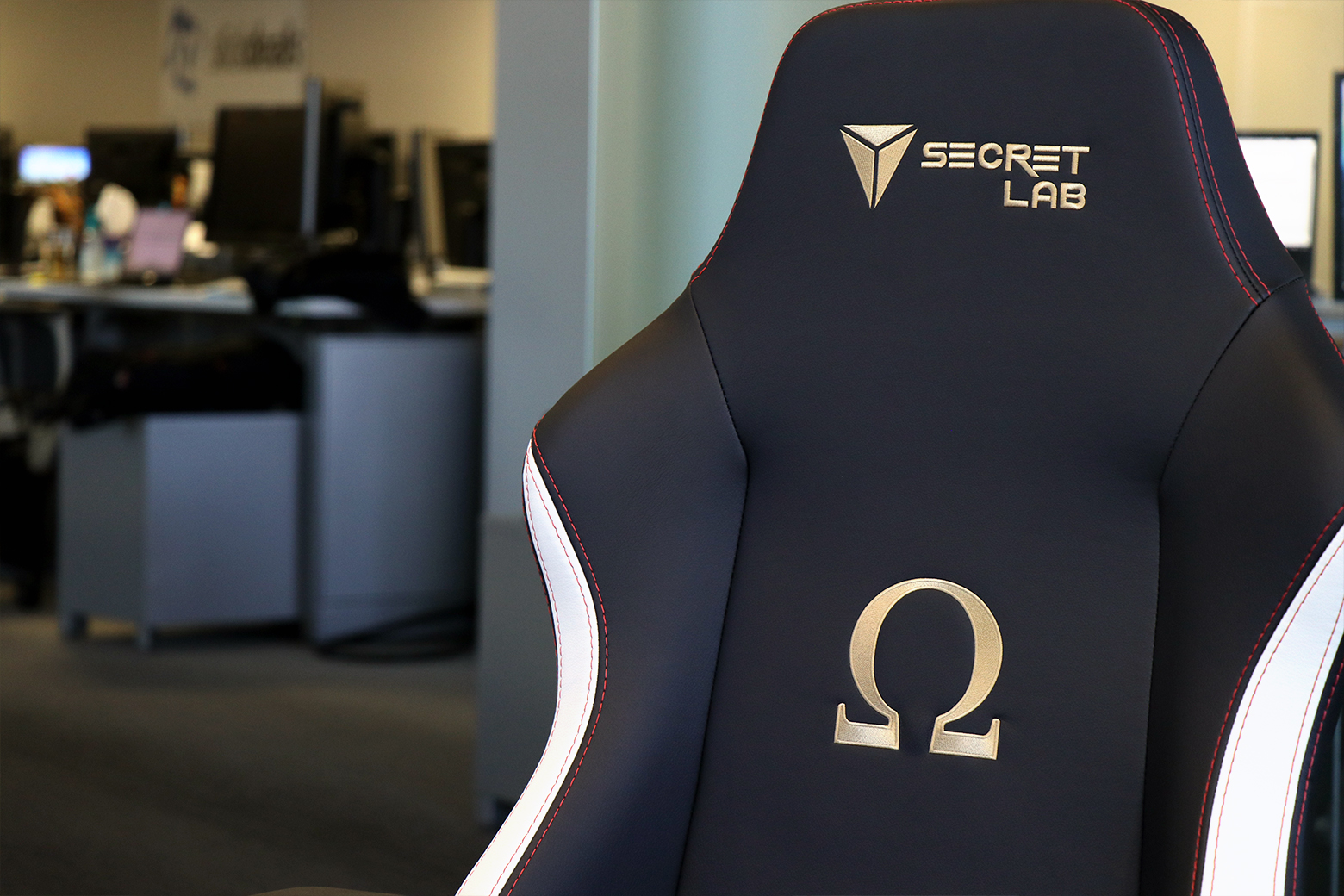 Secretlab OMEGA Gaming Chair Review.