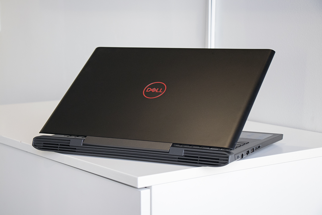 Hands On With Slickdeals Dell Inspiron 15 7000 Gaming Laptop Review Slickdeals