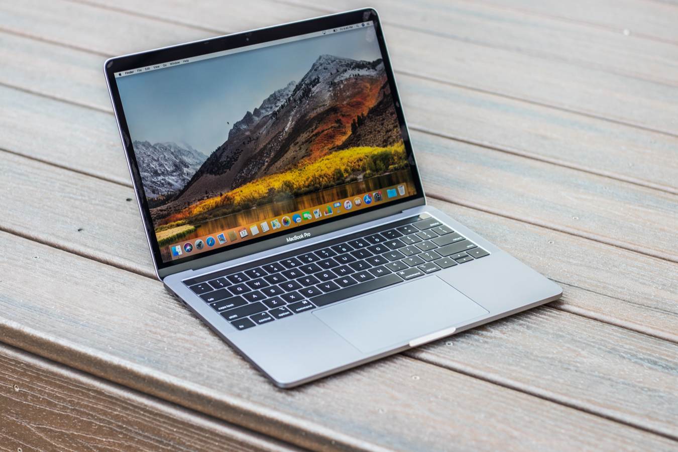 apple macbook pro 2018 13 inch