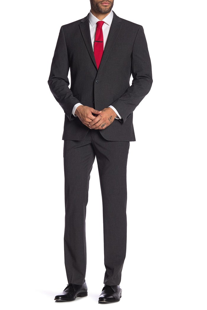 Kenneth Cole Reaction Gray Sharkskin Two Button Notch Lapel Performance Stretch Slim Fit Suit