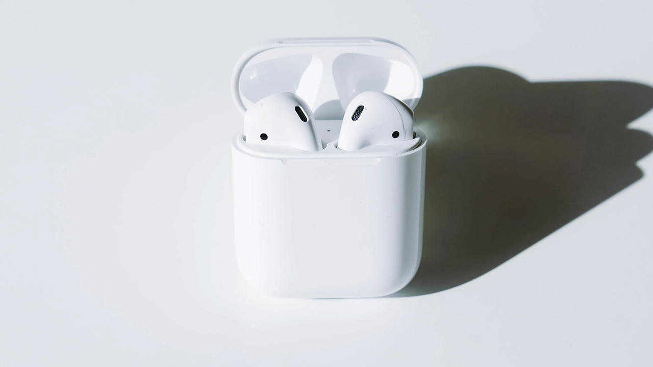 Apple Earpods Groupon Review - Aviana Gilmore