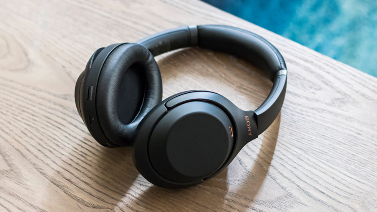 Slickdeals Sony wh1000xm3 on table