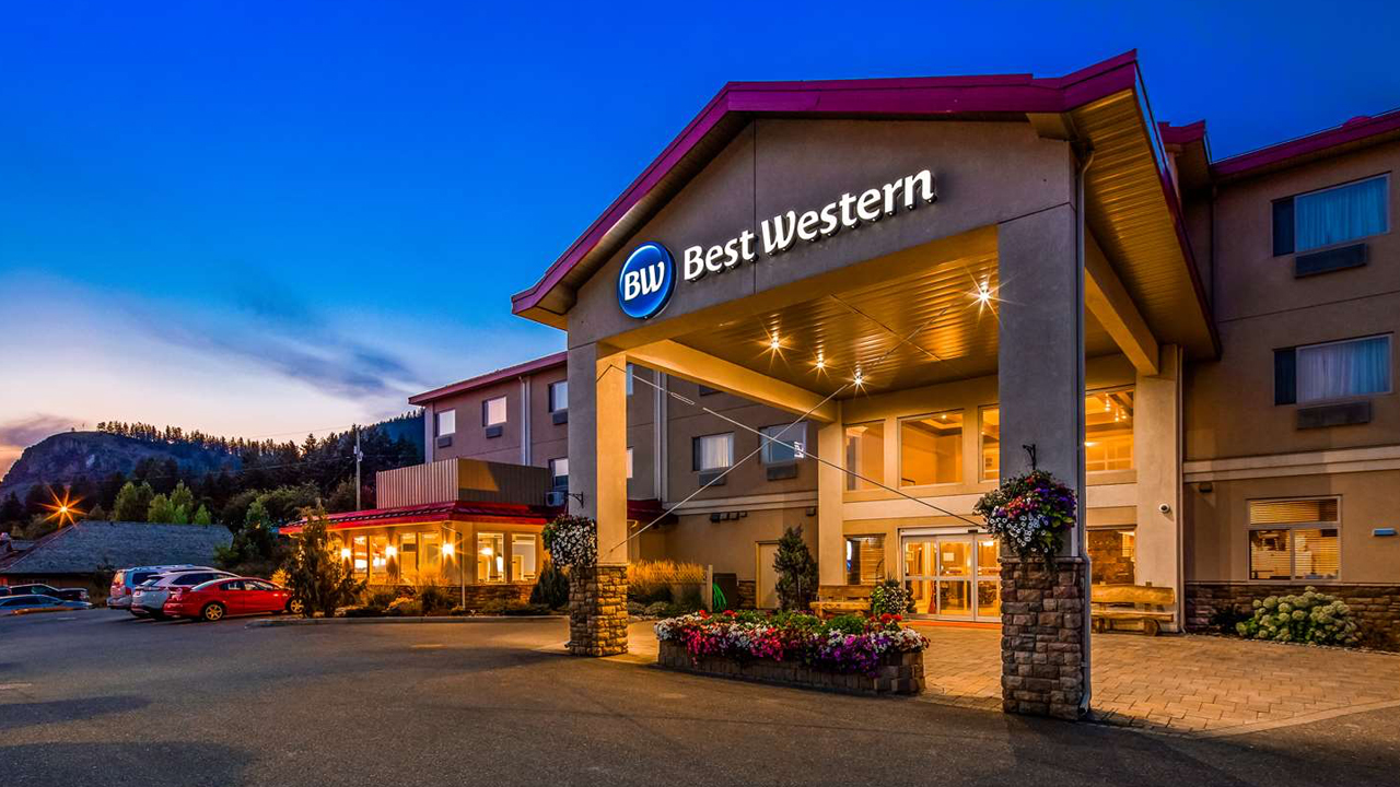 best-western-hotel-exterior
