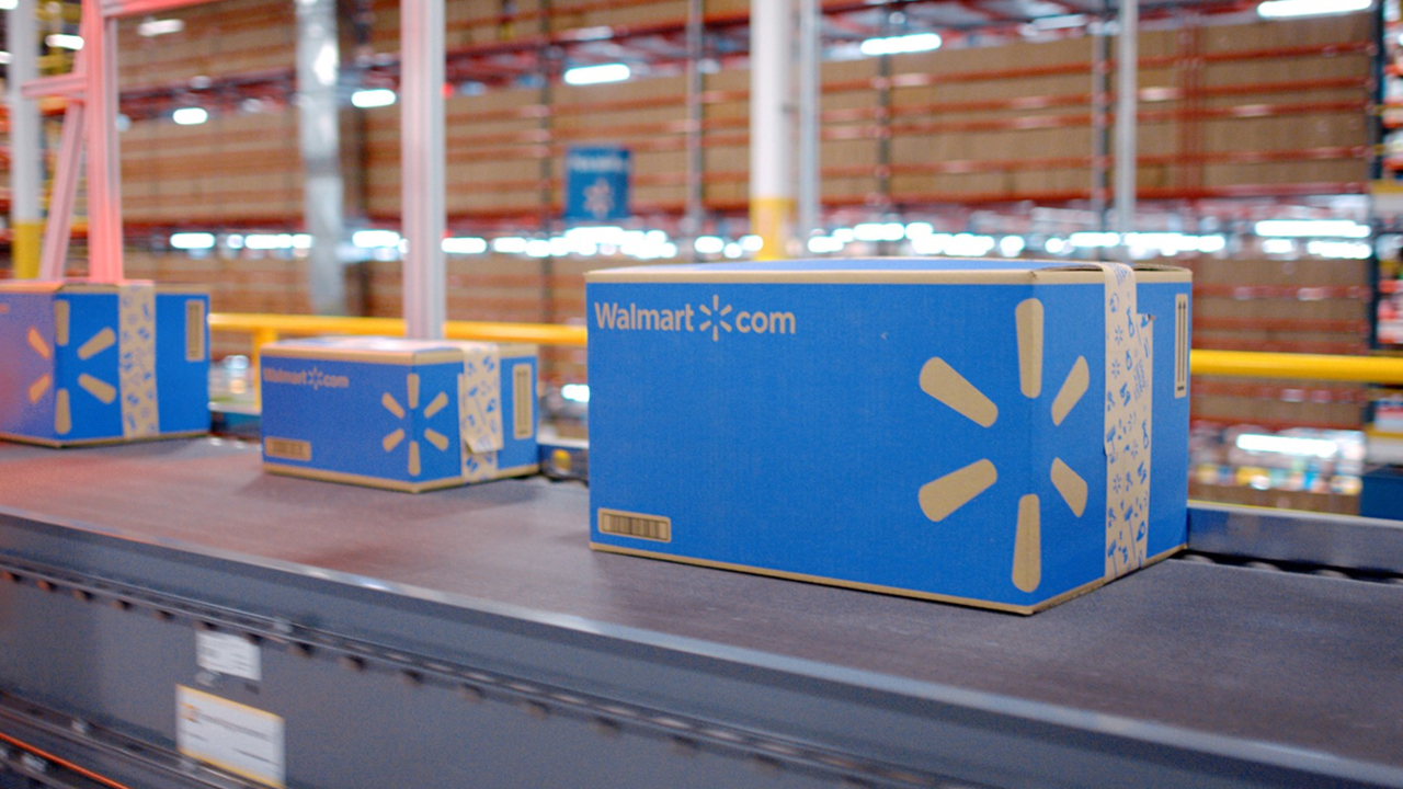 walmart-plus-package-shipping-warehouse