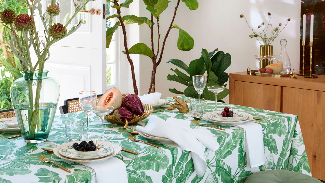 home-goods-2-tablecloth