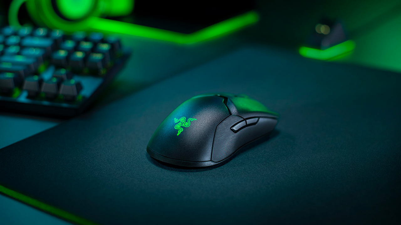 Razer Viper Ultimate Wireless Gaming Mouse Review 21