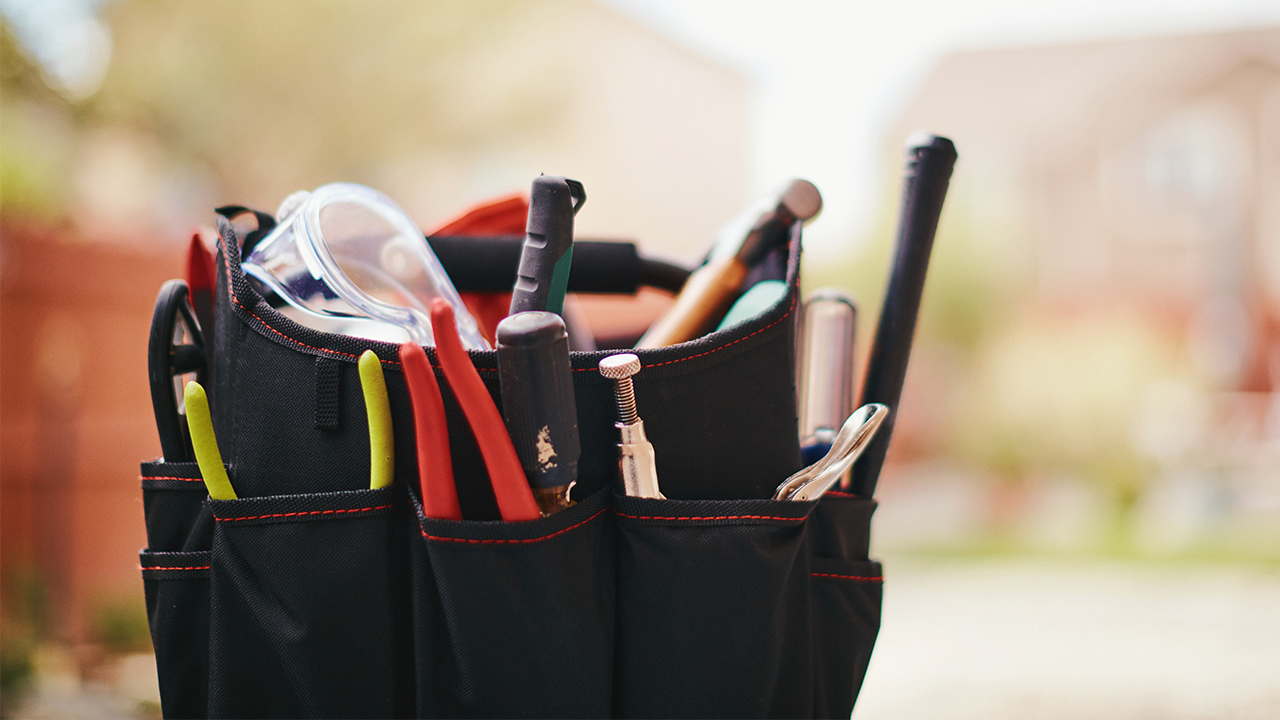 hero iStock-CatLane toolbox toolbag tools hammer screwdriver goggles