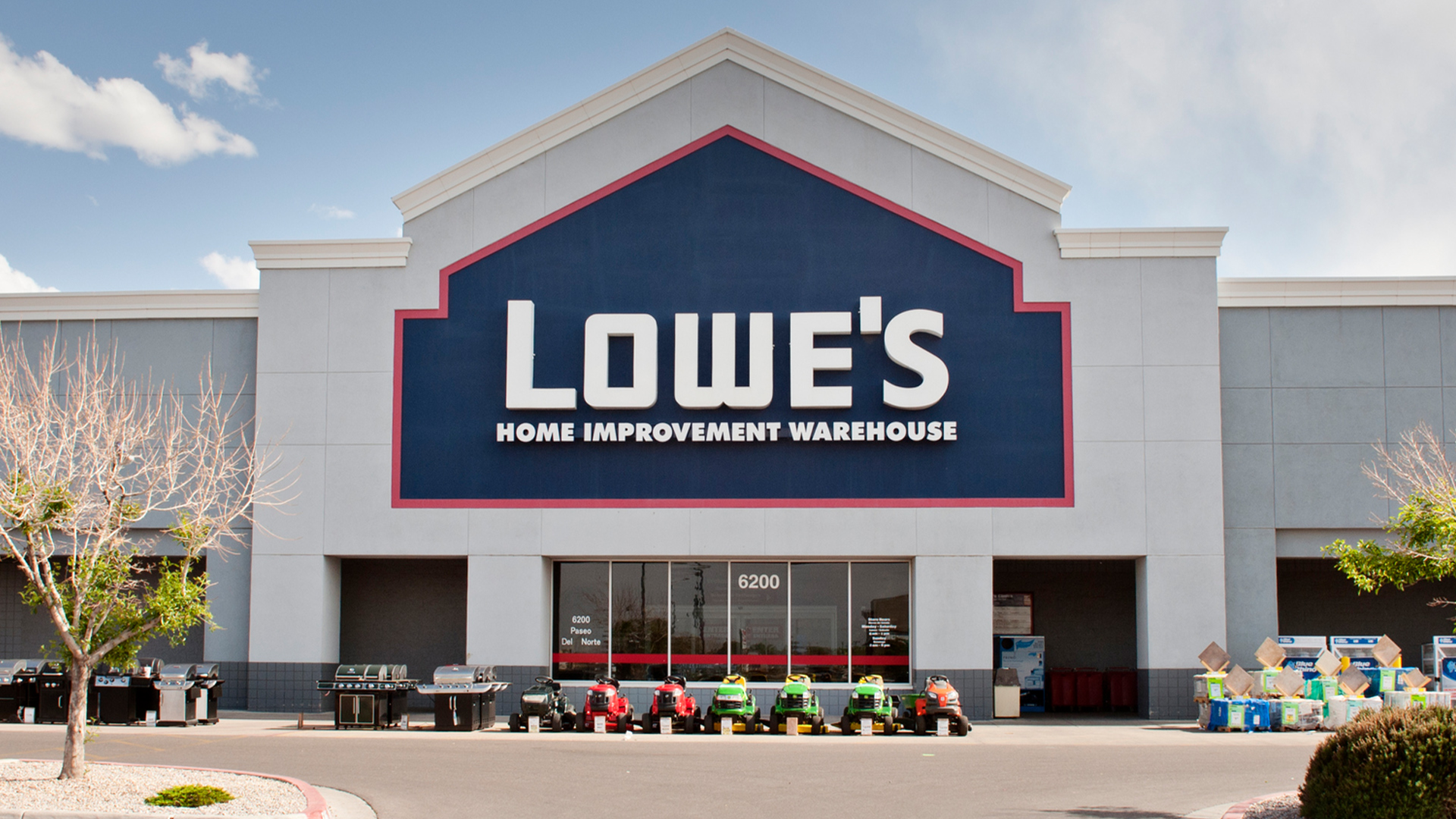 Lowe's storefront