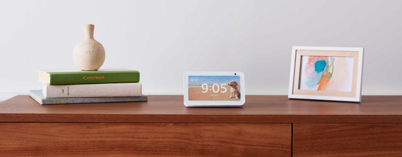 echo show 5 on dresser