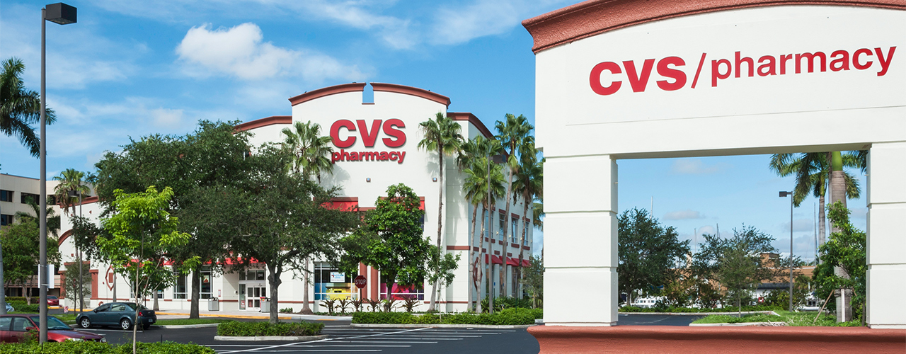 CVS Outdoor Storefront Sunny Day Inbody