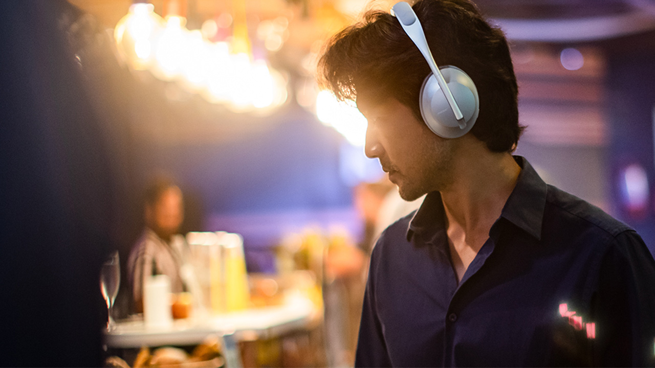 Bose Artic White ANC 700 Headphones