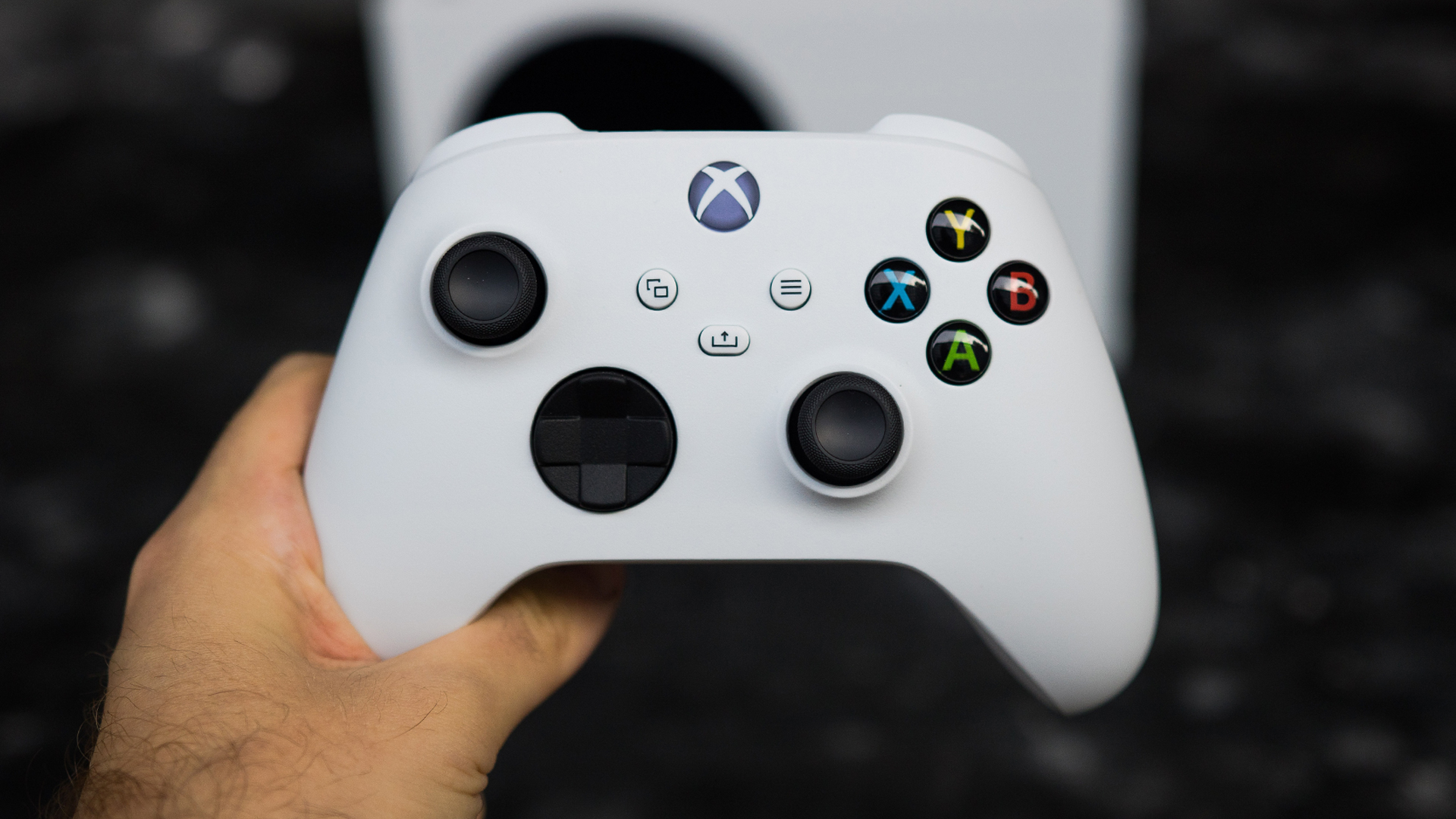 hero-xbox-series-s-controller-unsplash-kamil-s