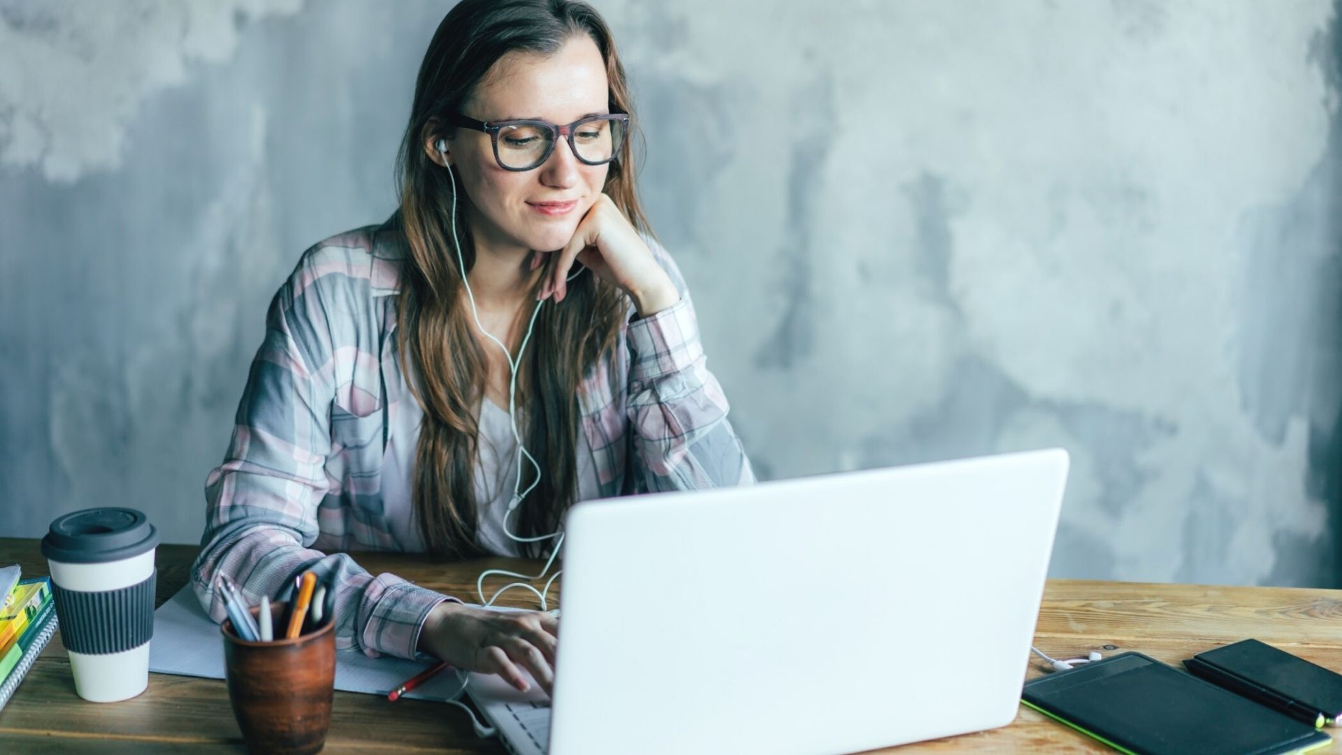 woman using laptop