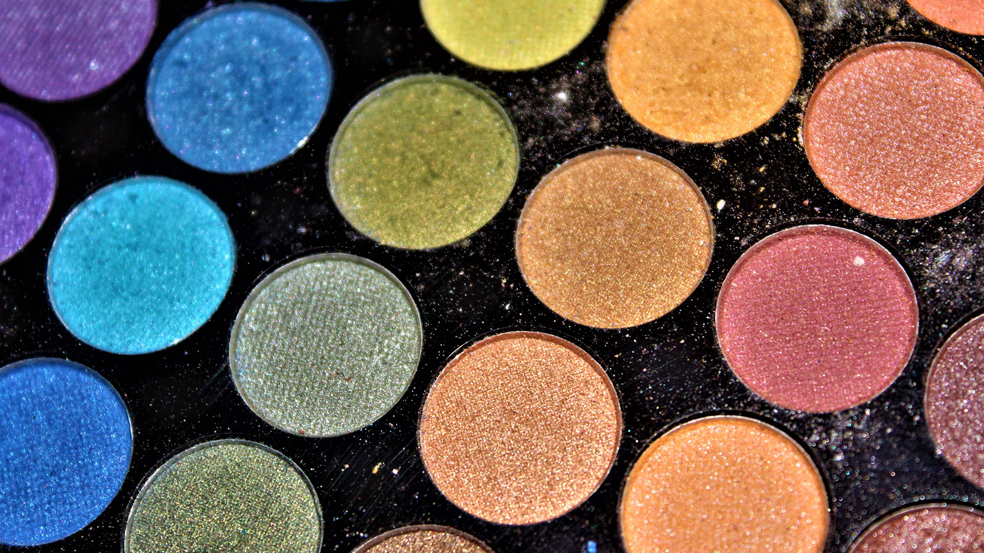 makeup palette